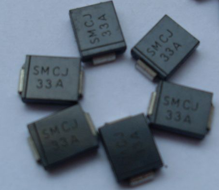 瞬態抑製二極管