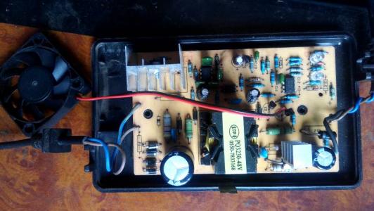 自恢複保險絲安裝在監控設備上