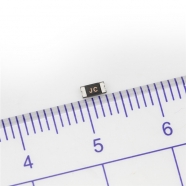 1206低內阻保險絲